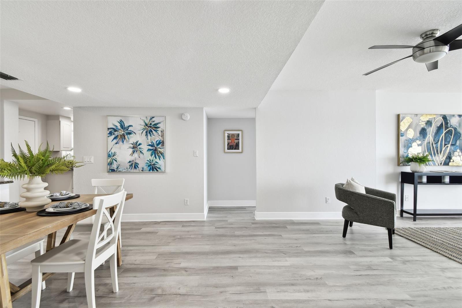 ISLAND TOWERS - Residential