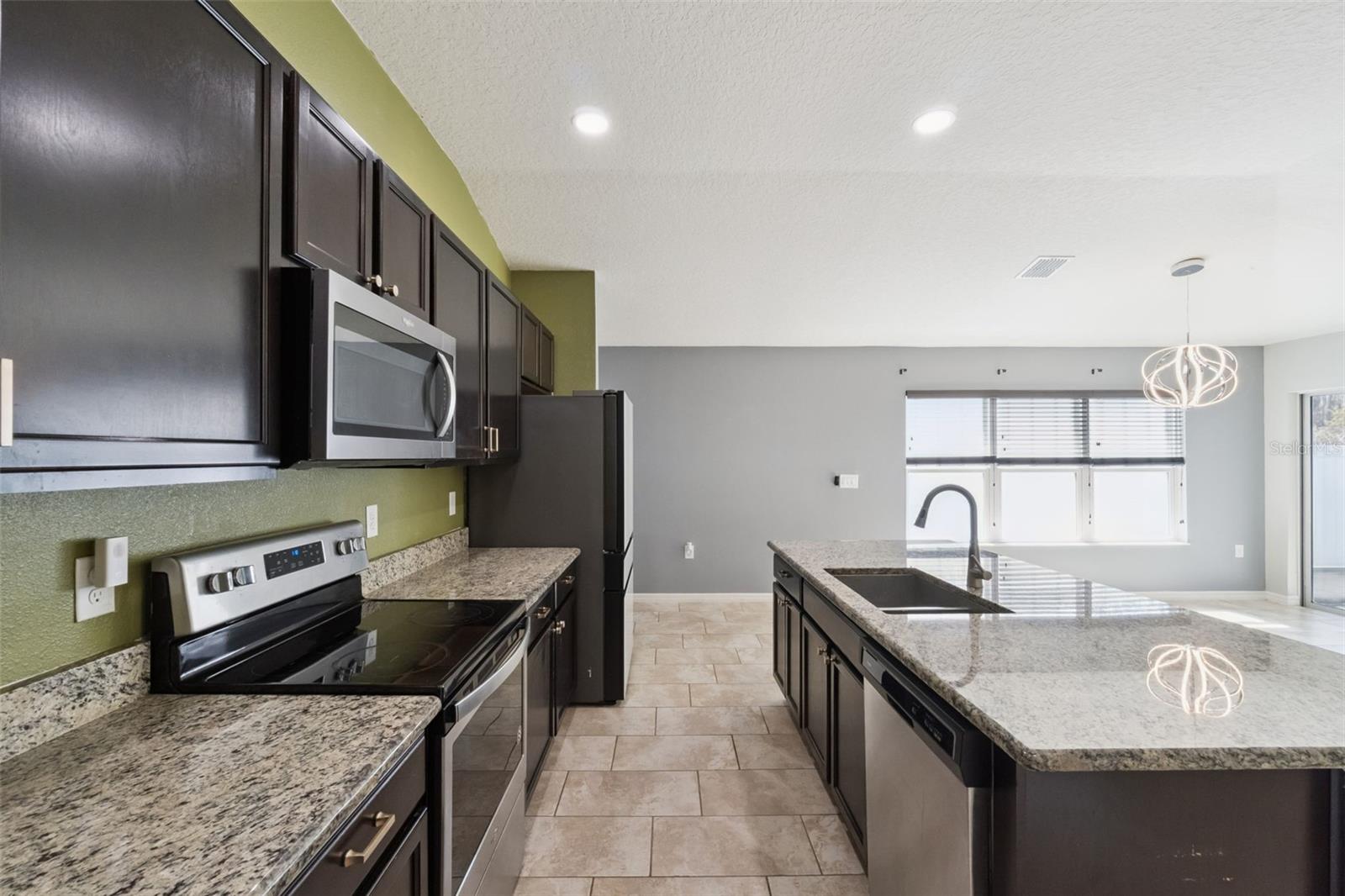 GRAMERCY FARMS PH 8 - Residential Lease