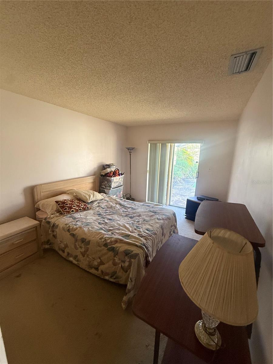 ISLAND CLUB AT ROSEMONT CONDO - Residential