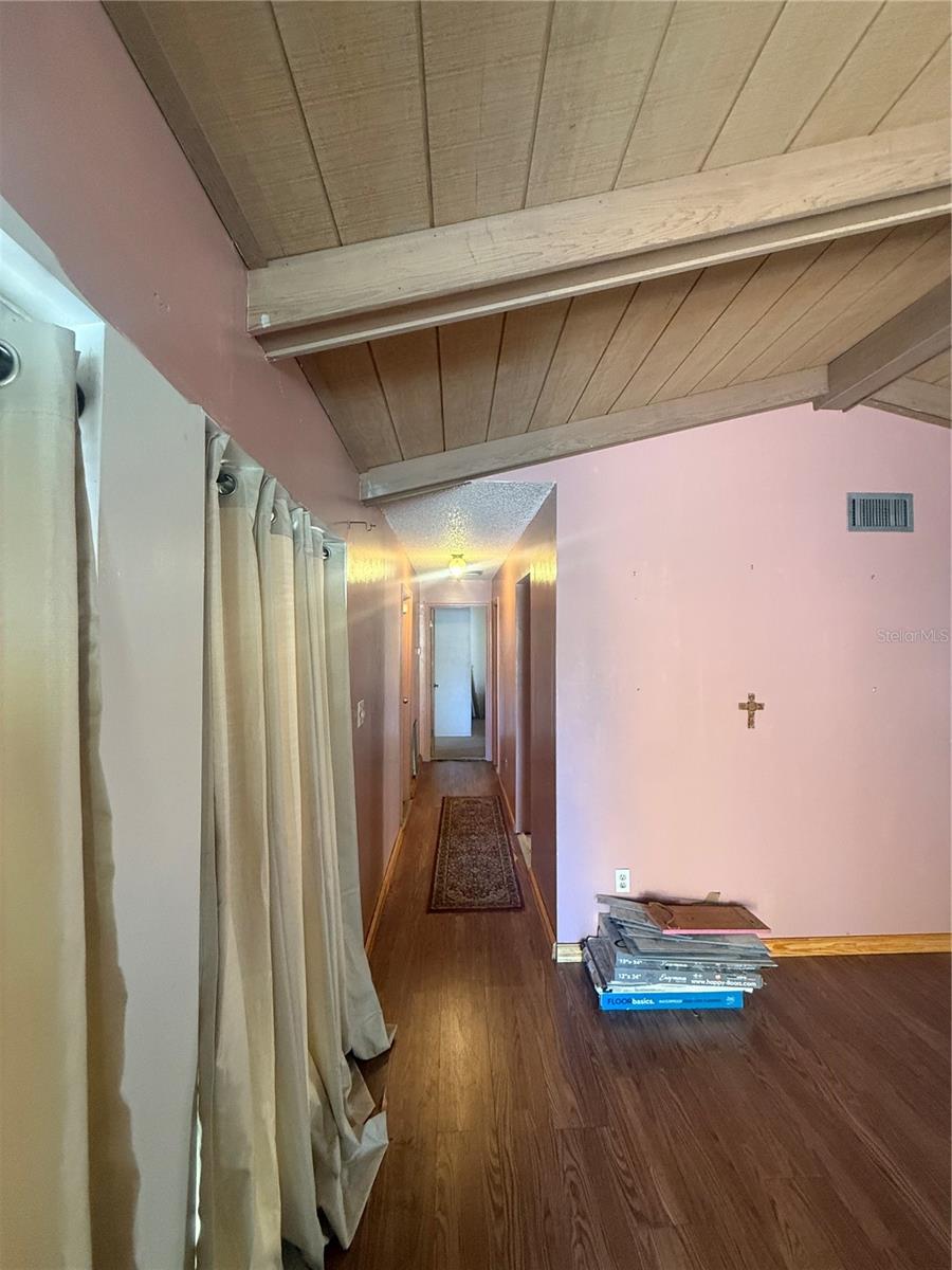 ISLAND CLUB AT ROSEMONT CONDO - Residential