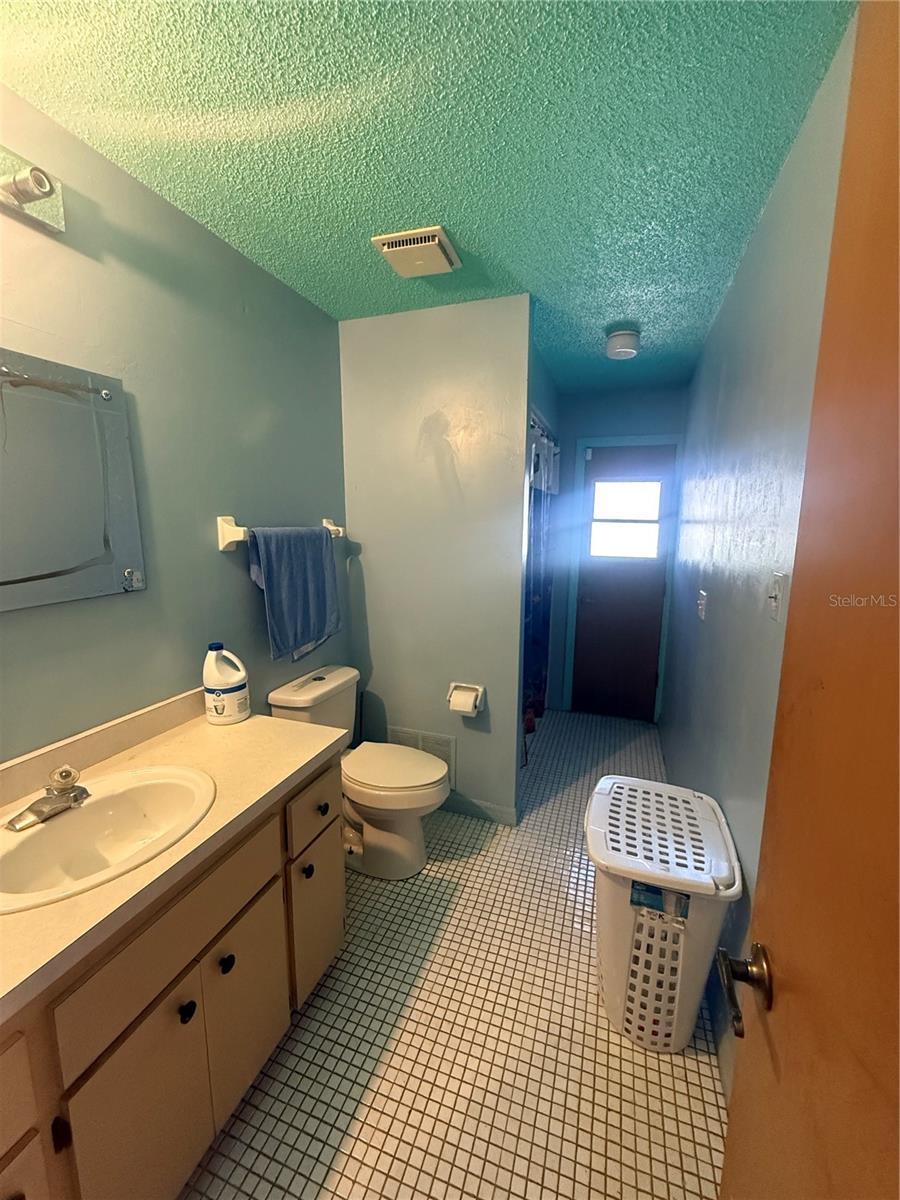 ISLAND CLUB AT ROSEMONT CONDO - Residential