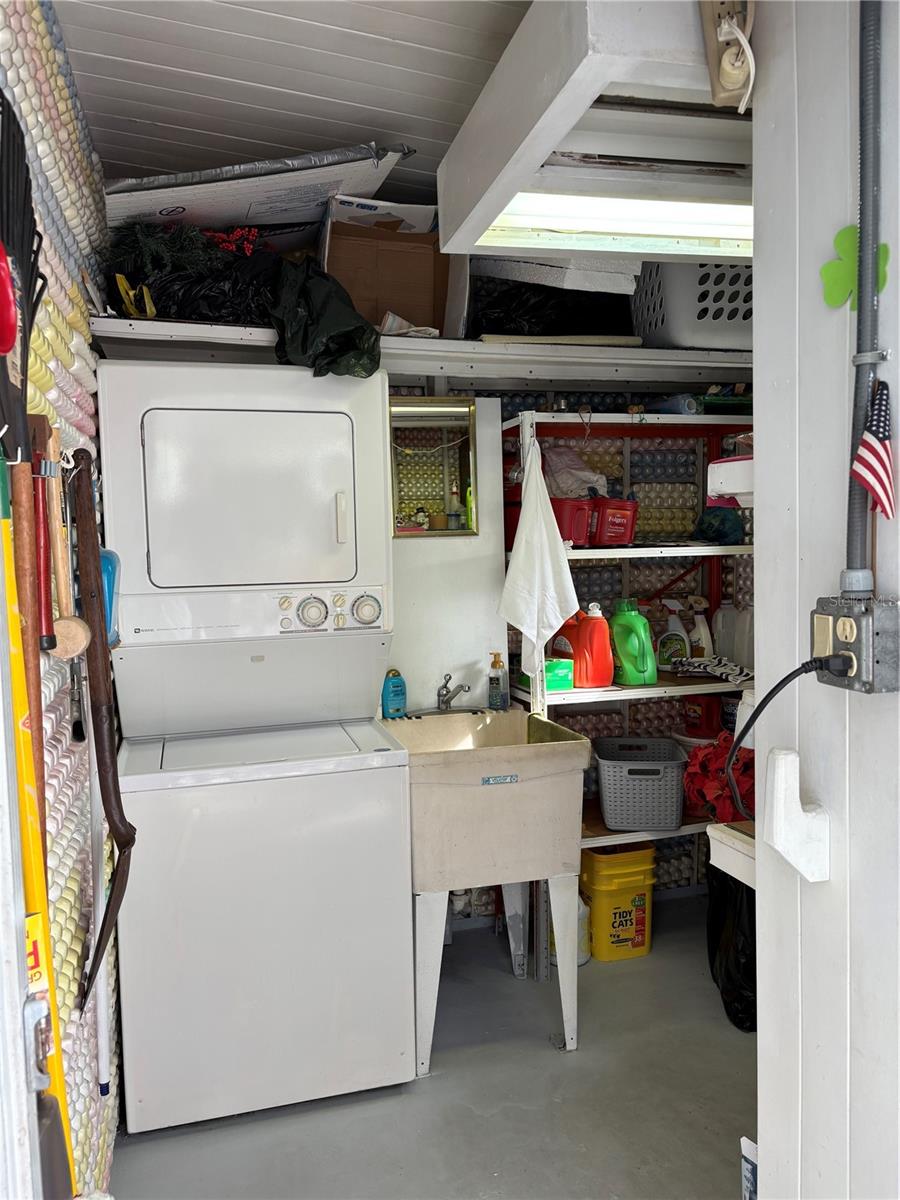 LAKE SEMINOLE RESORT NORTH M/H UNREC - Residential