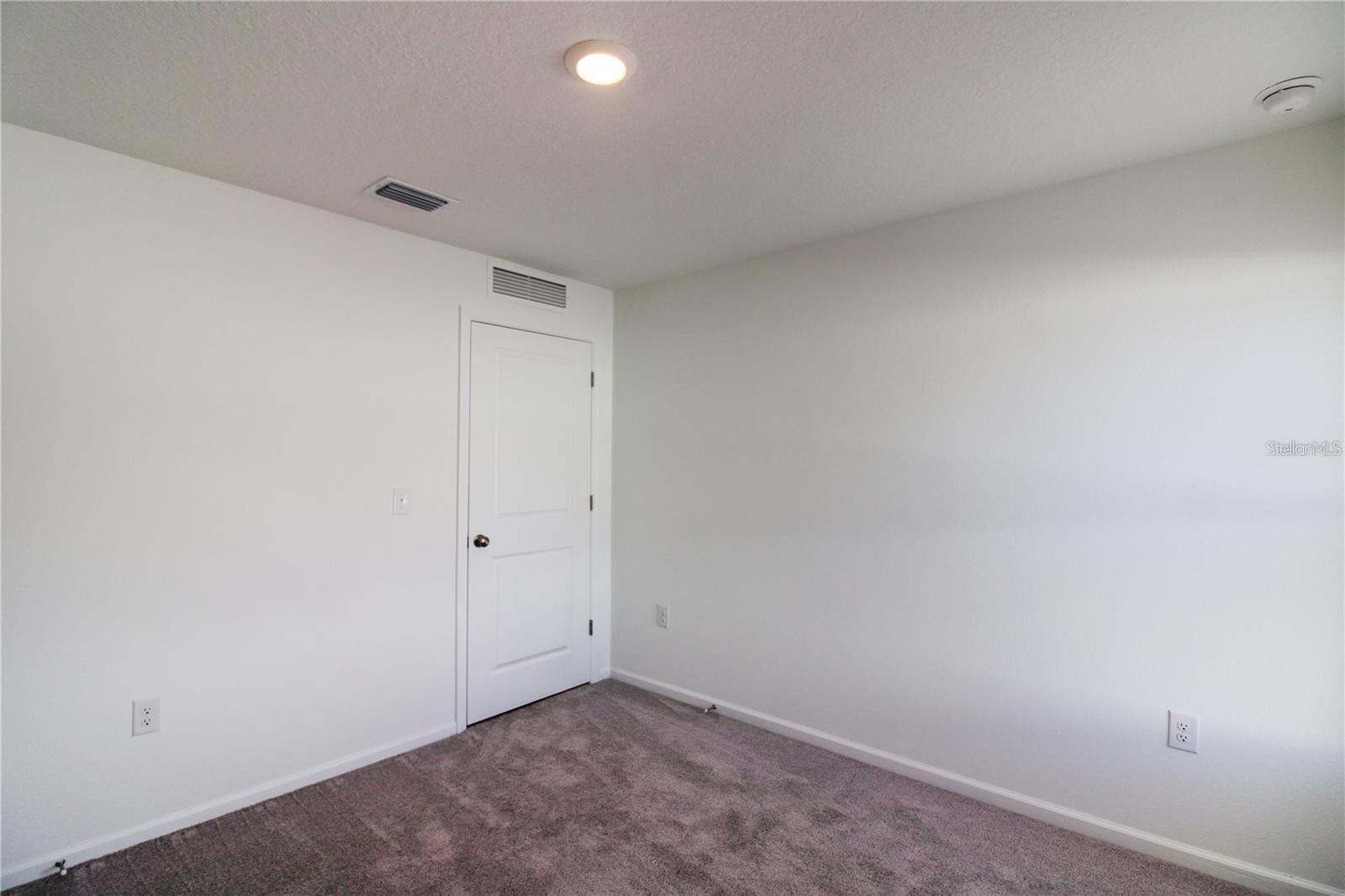 CITRUS SPGS UNIT 03 - Residential Lease