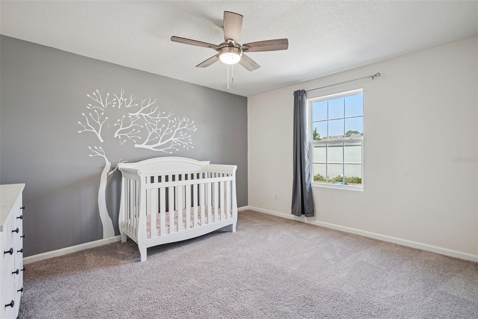 LINCOLN OAKS - Residential