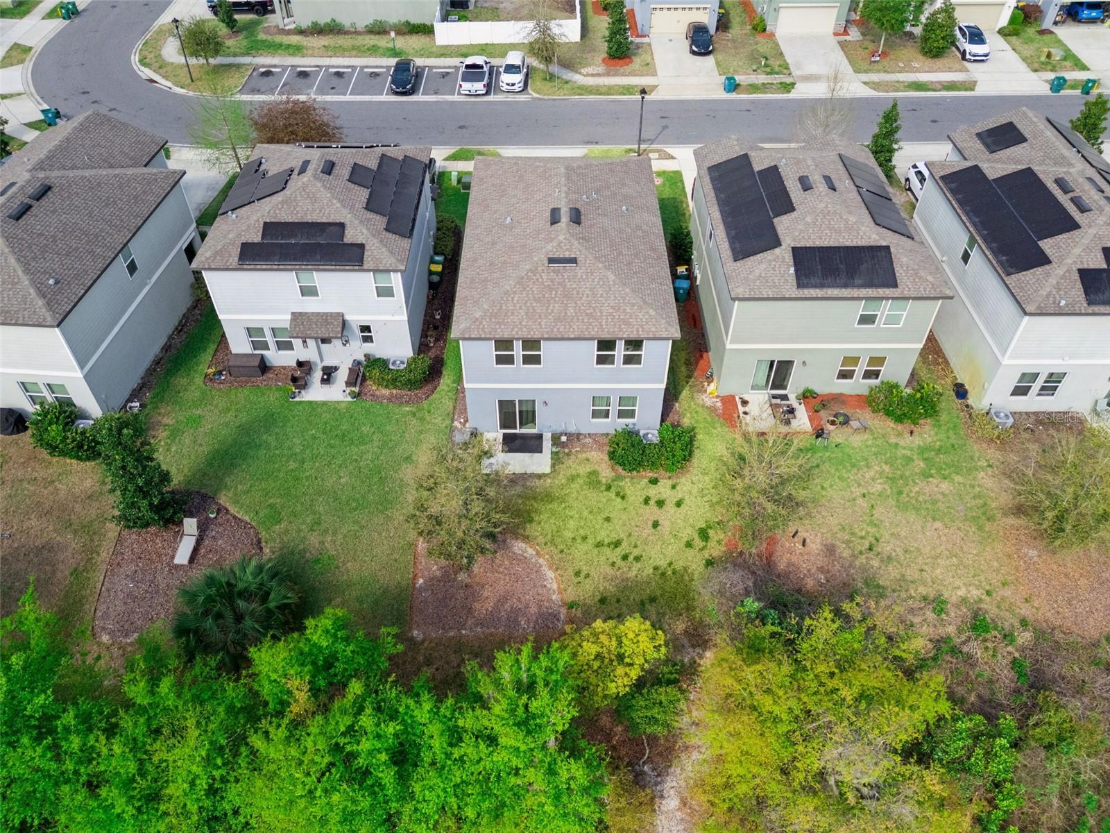 LINCOLN OAKS - Residential