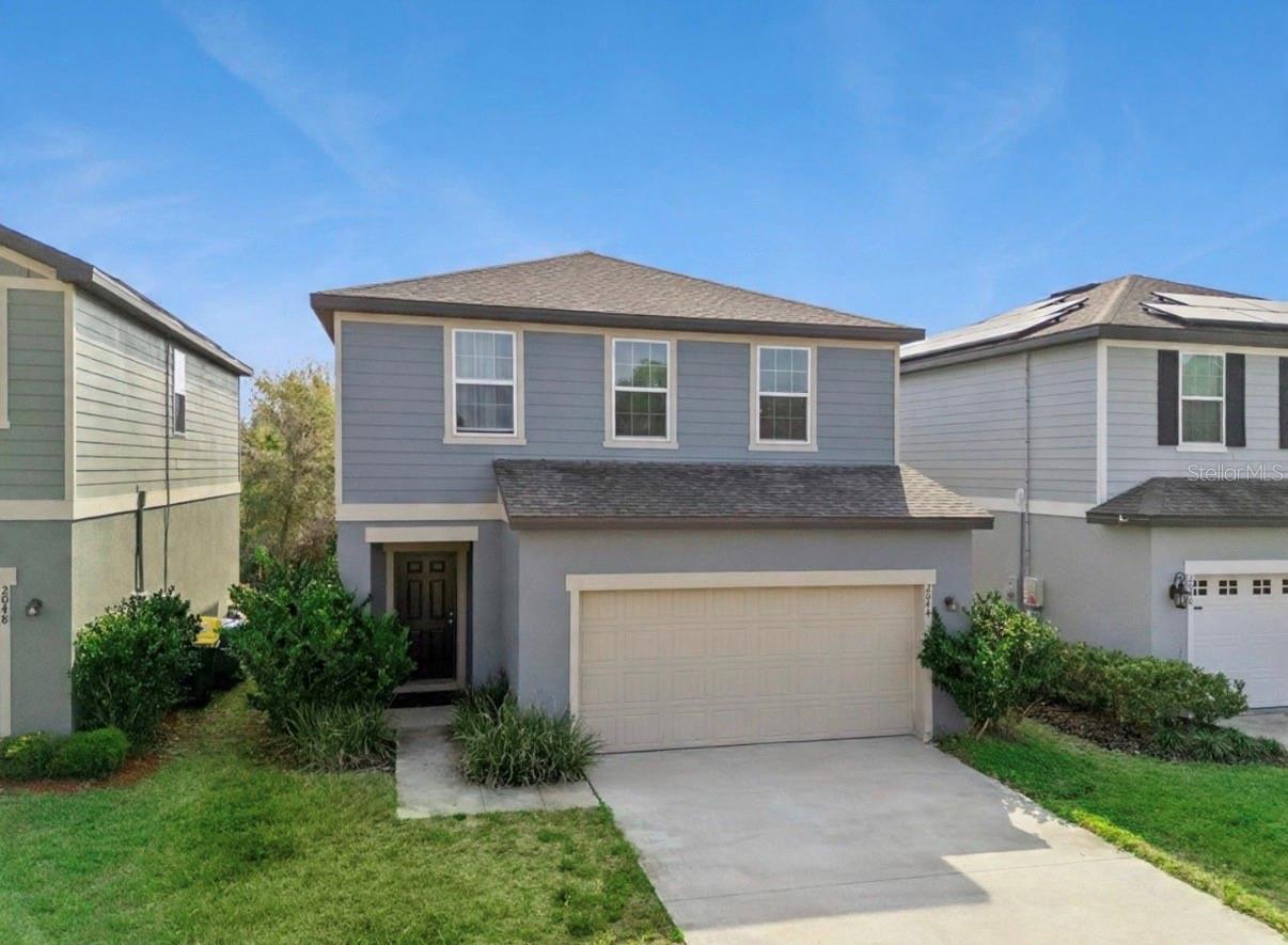 LINCOLN OAKS - Residential