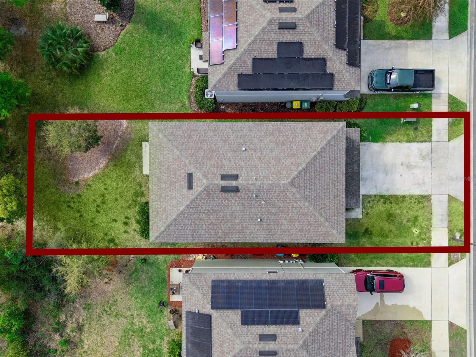 LINCOLN OAKS - Residential