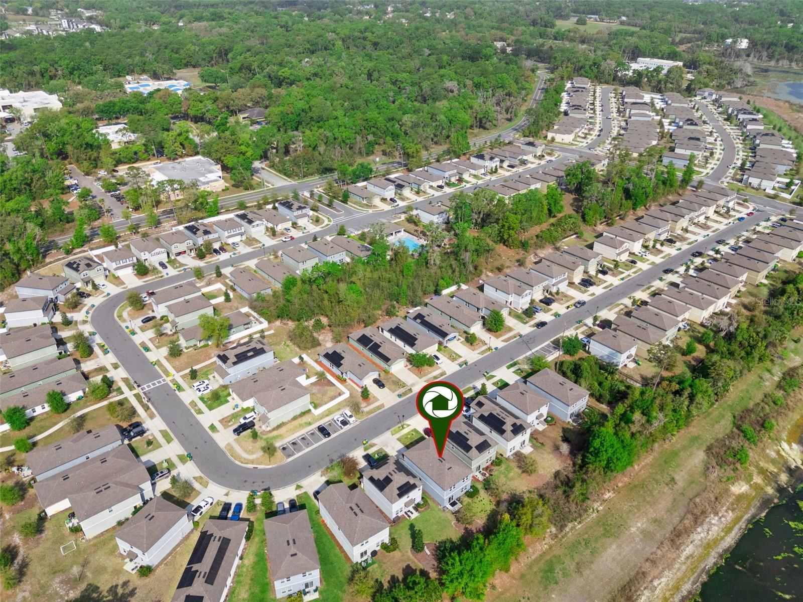 LINCOLN OAKS - Residential