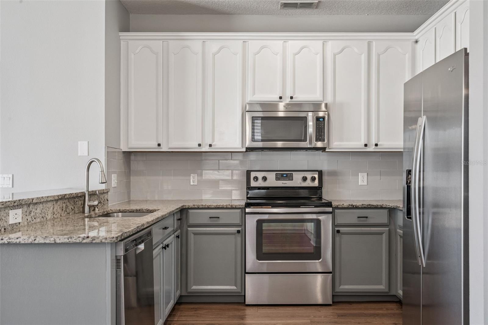 LAKE/EAST PARK A B C D E F I K - Residential