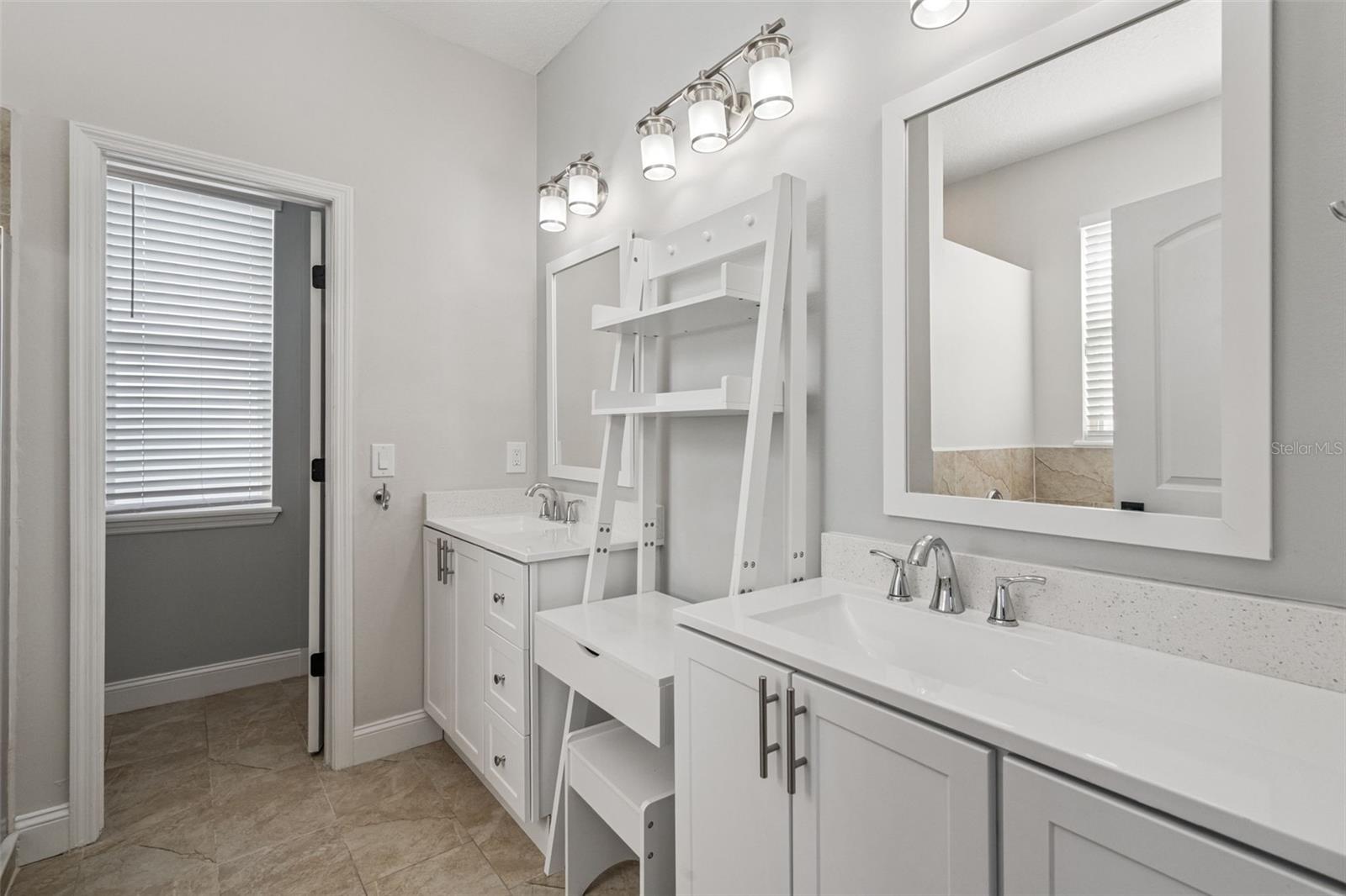 LAKE/EAST PARK A B C D E F I K - Residential