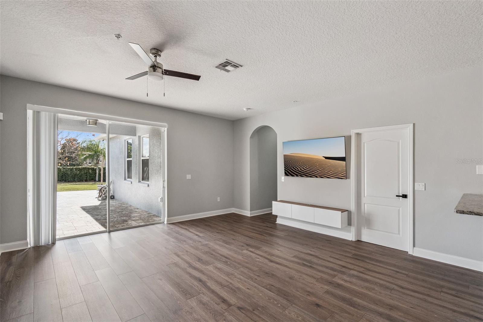 LAKE/EAST PARK A B C D E F I K - Residential