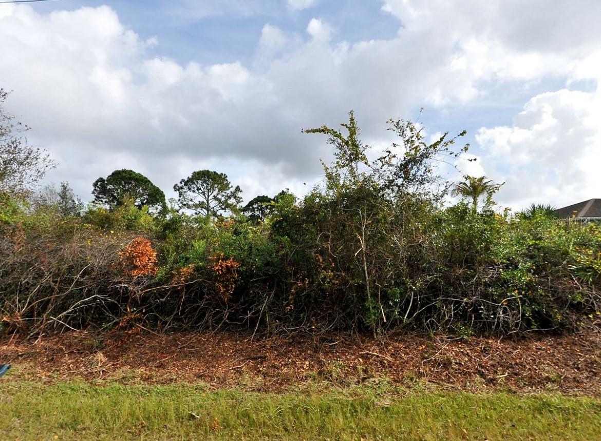 PORT CHARLOTTE SUB 14 - Land