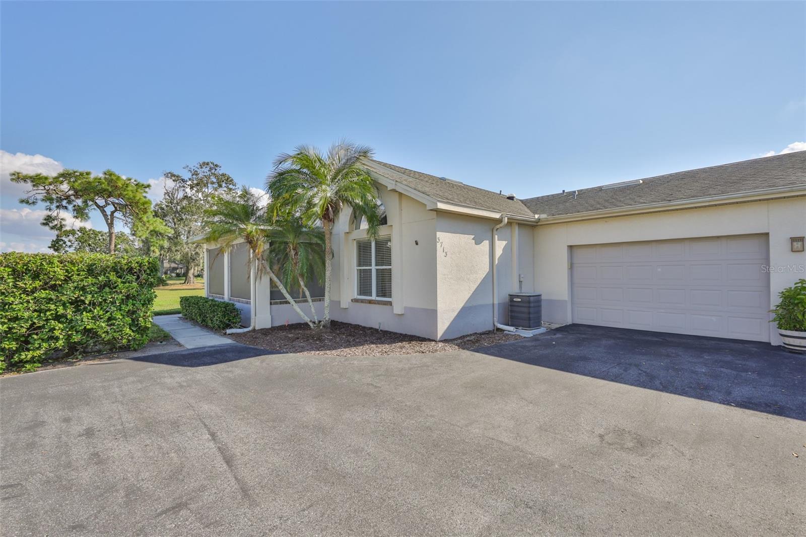 FAIRWAY PALMS A CONDO - Residential