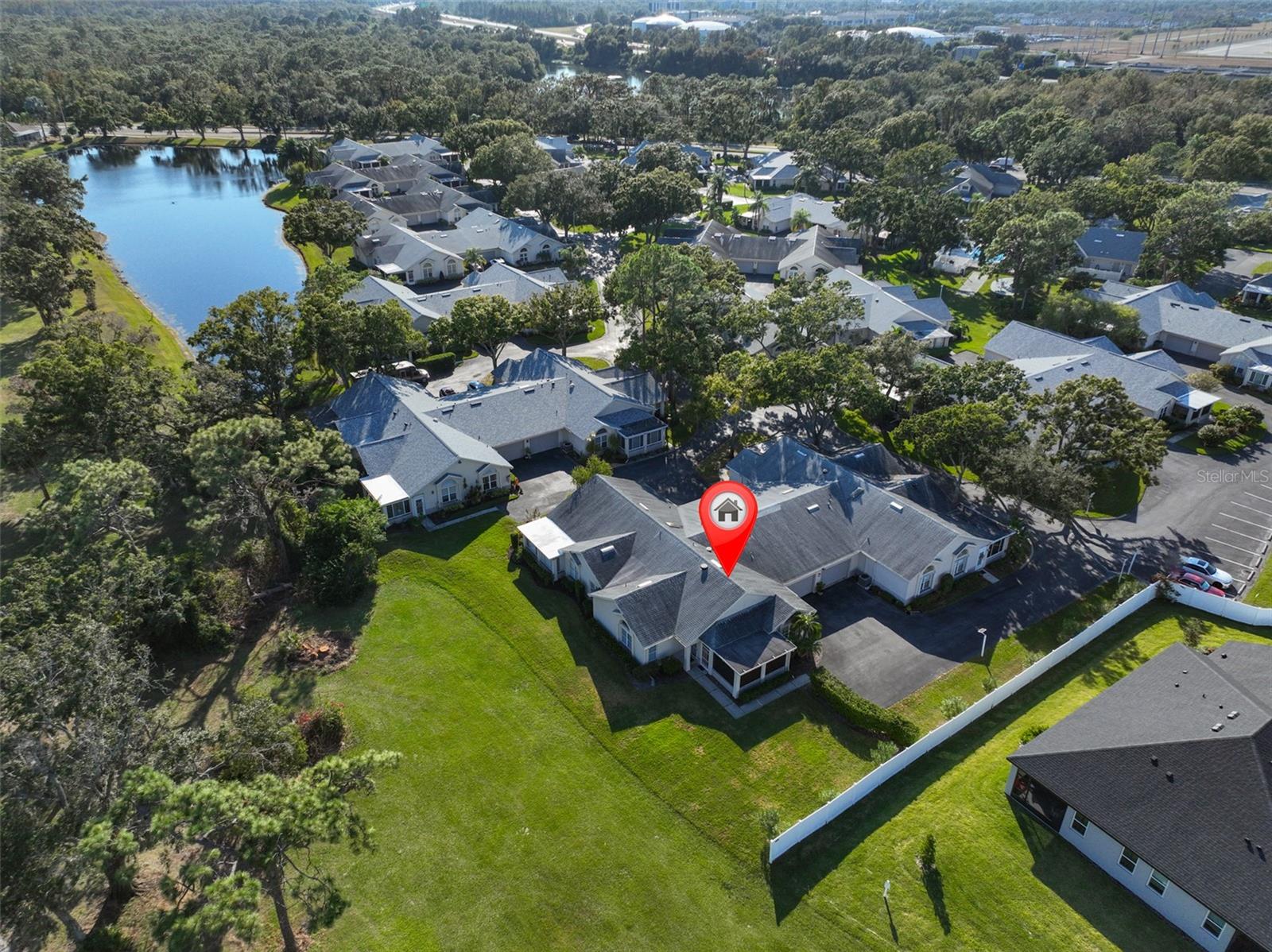 FAIRWAY PALMS A CONDO - Residential