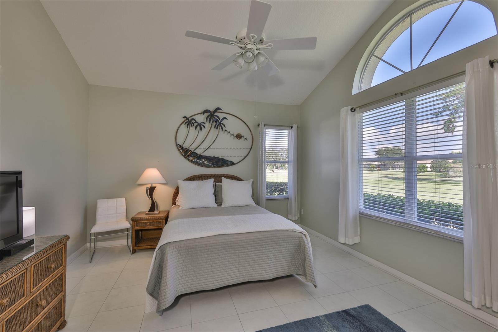 FAIRWAY PALMS A CONDO - Residential