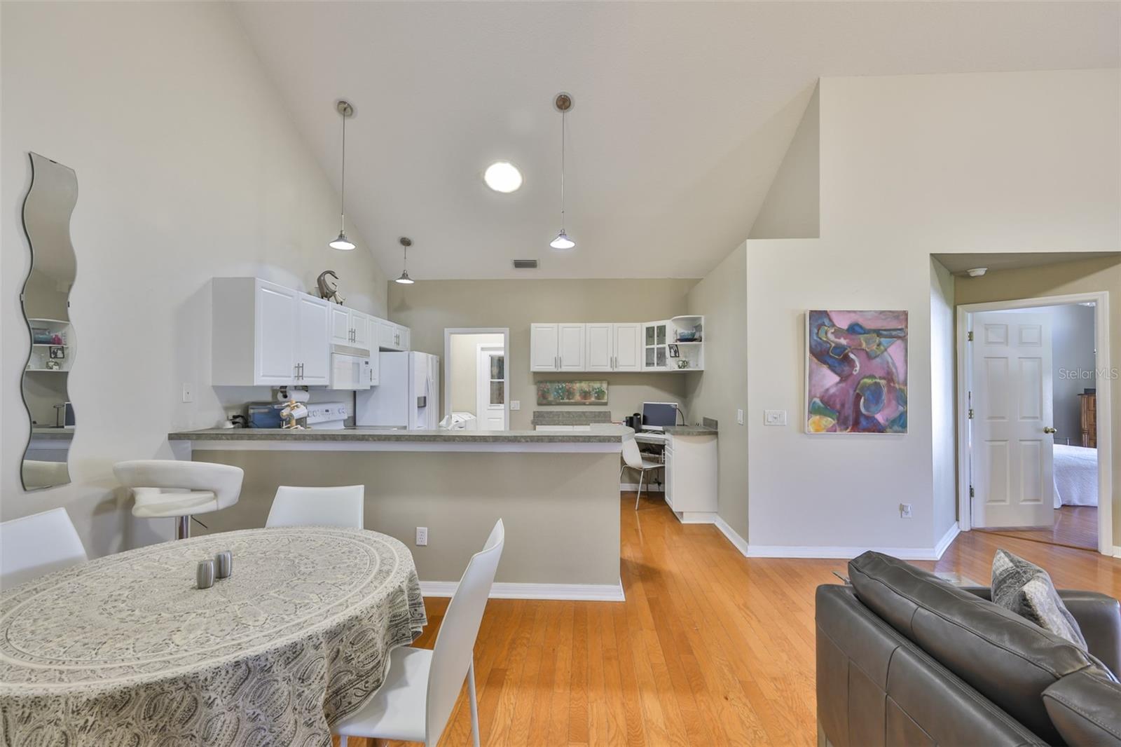 FAIRWAY PALMS A CONDO - Residential