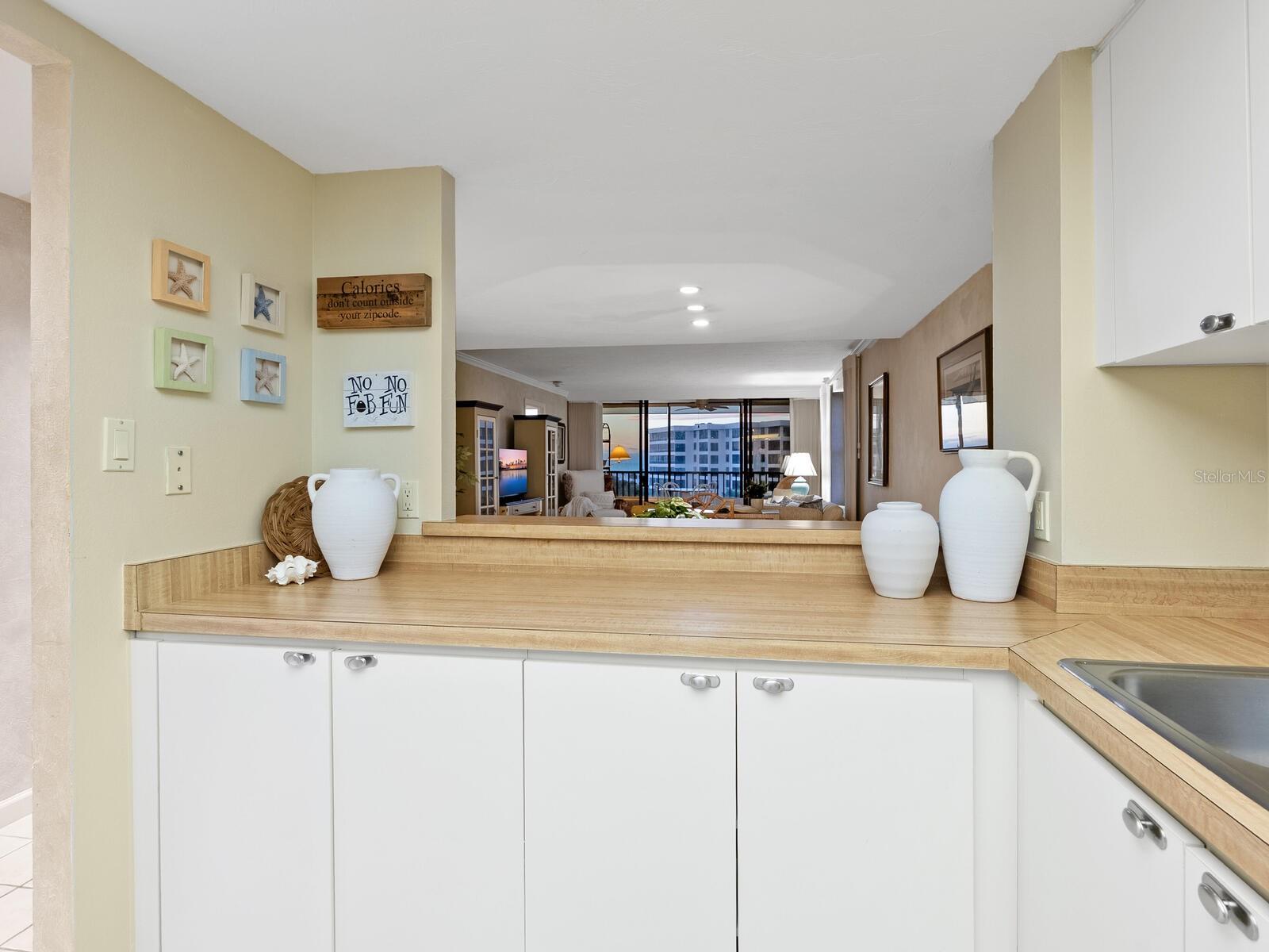 GULF & BAY CLUB PH 1 - Residential