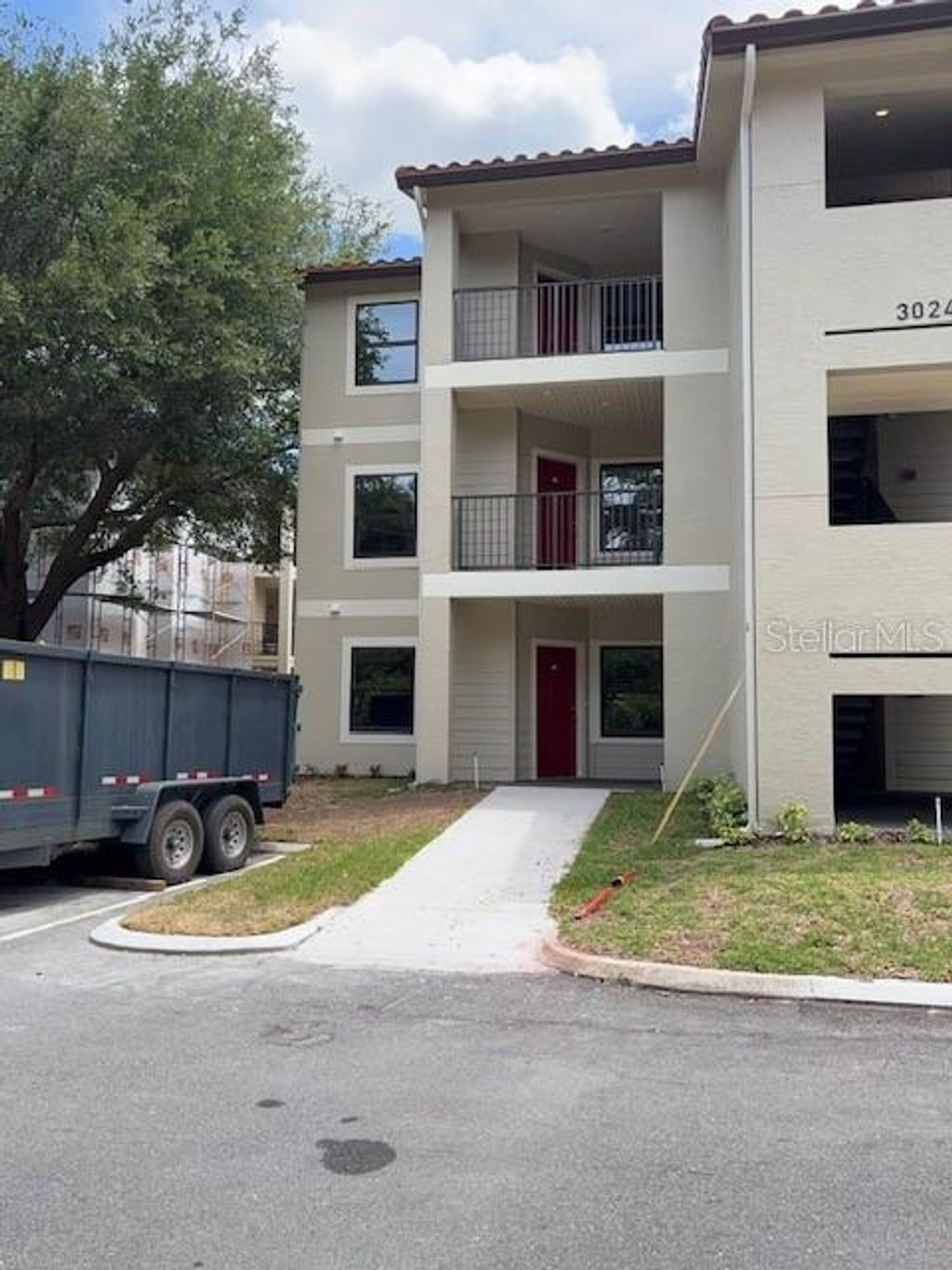 Photo of 3024 Parkway Boulevard #201, Kissimmee, FL 34747 (MLS # S5150910)