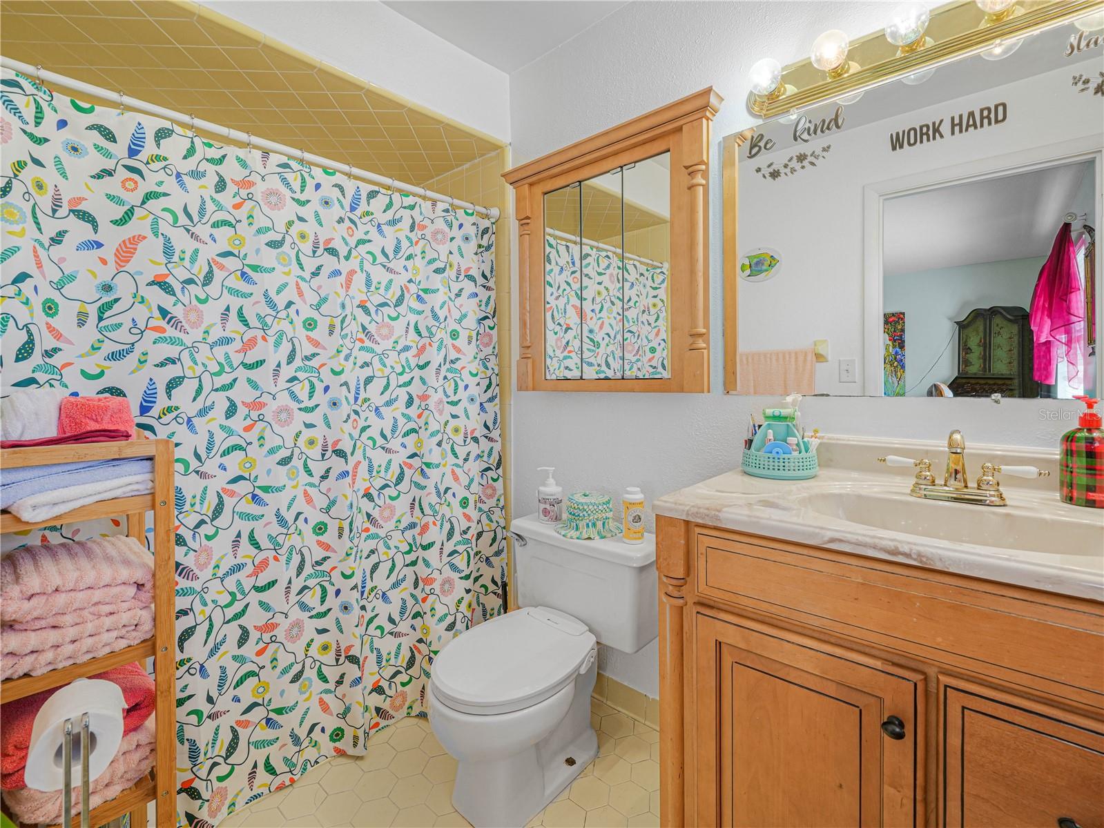 SUN AIR COUNTRY CLUB ADD 01 - Residential