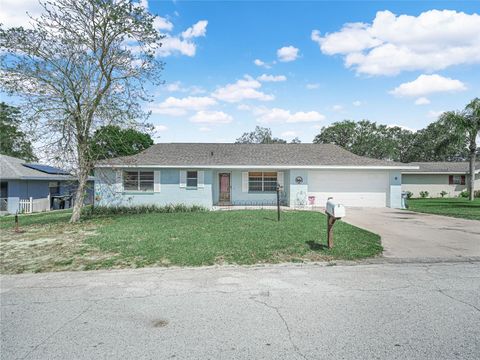 Photo of 7 Pine Run, Haines City, FL 33844 (MLS # P4938081)