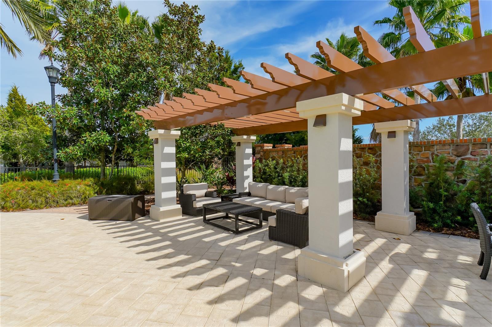 LAKE CLUB PH II - Residential