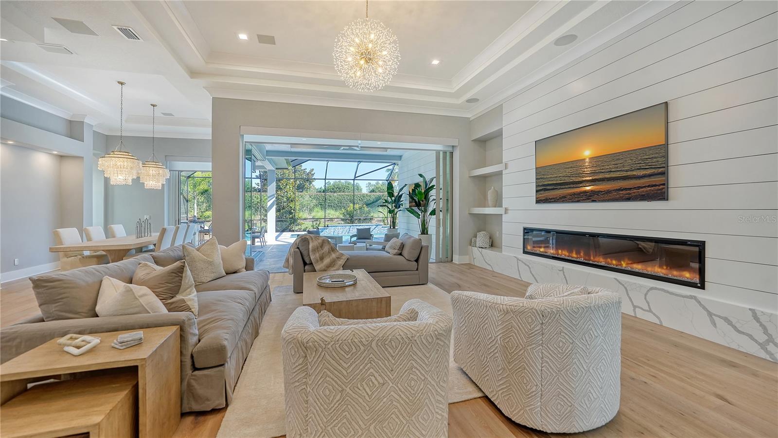 LAKE CLUB PH II - Residential