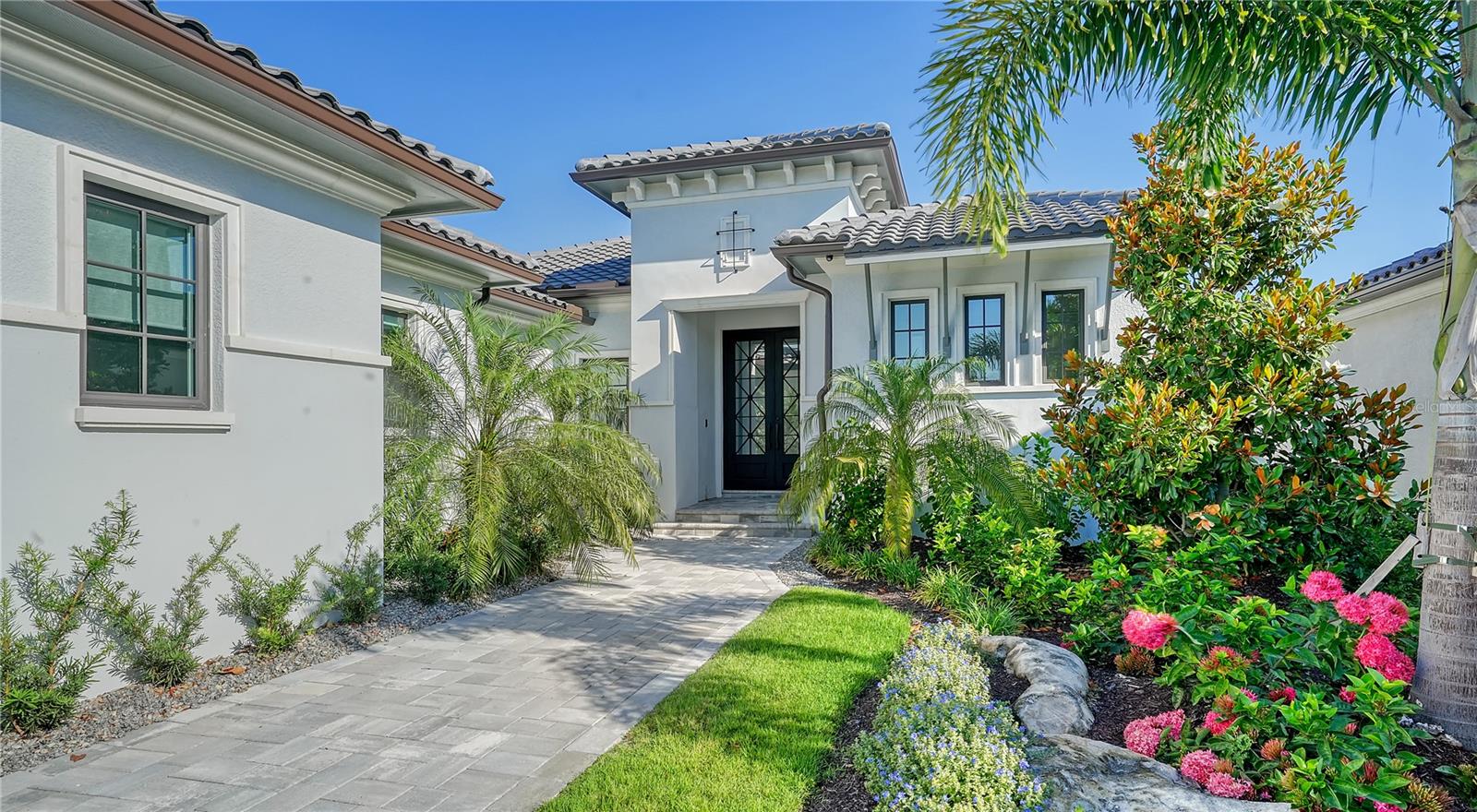 LAKE CLUB PH II - Residential