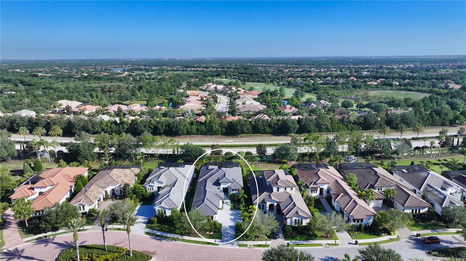 LAKE CLUB PH II - Residential