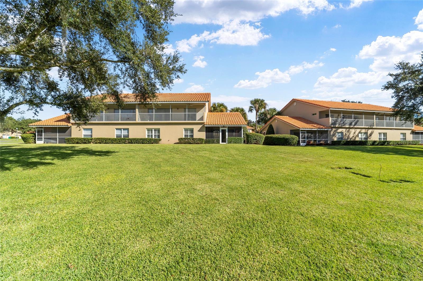 LAKESIDE LANDINGS - Residential