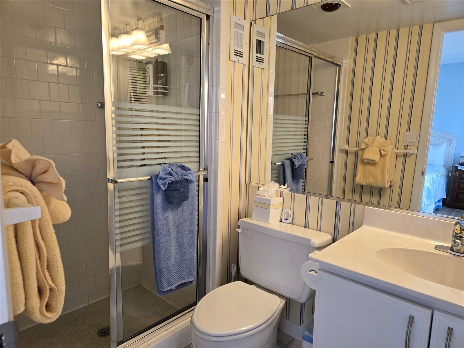SIESTA HARBOR I - Residential