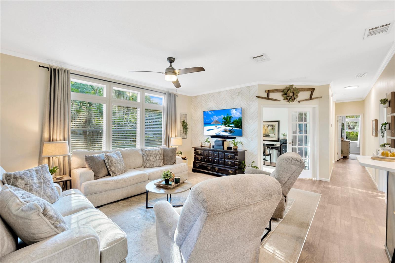 10533 LITHIA PINECREST ROAD