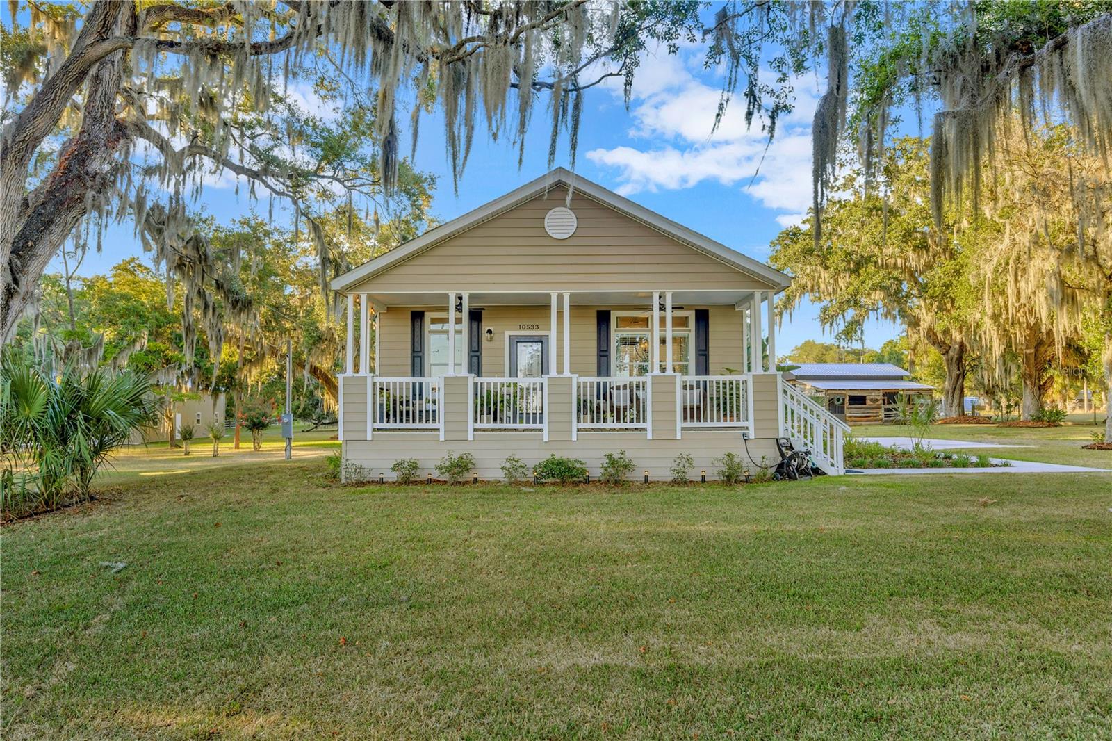10533 LITHIA PINECREST ROAD