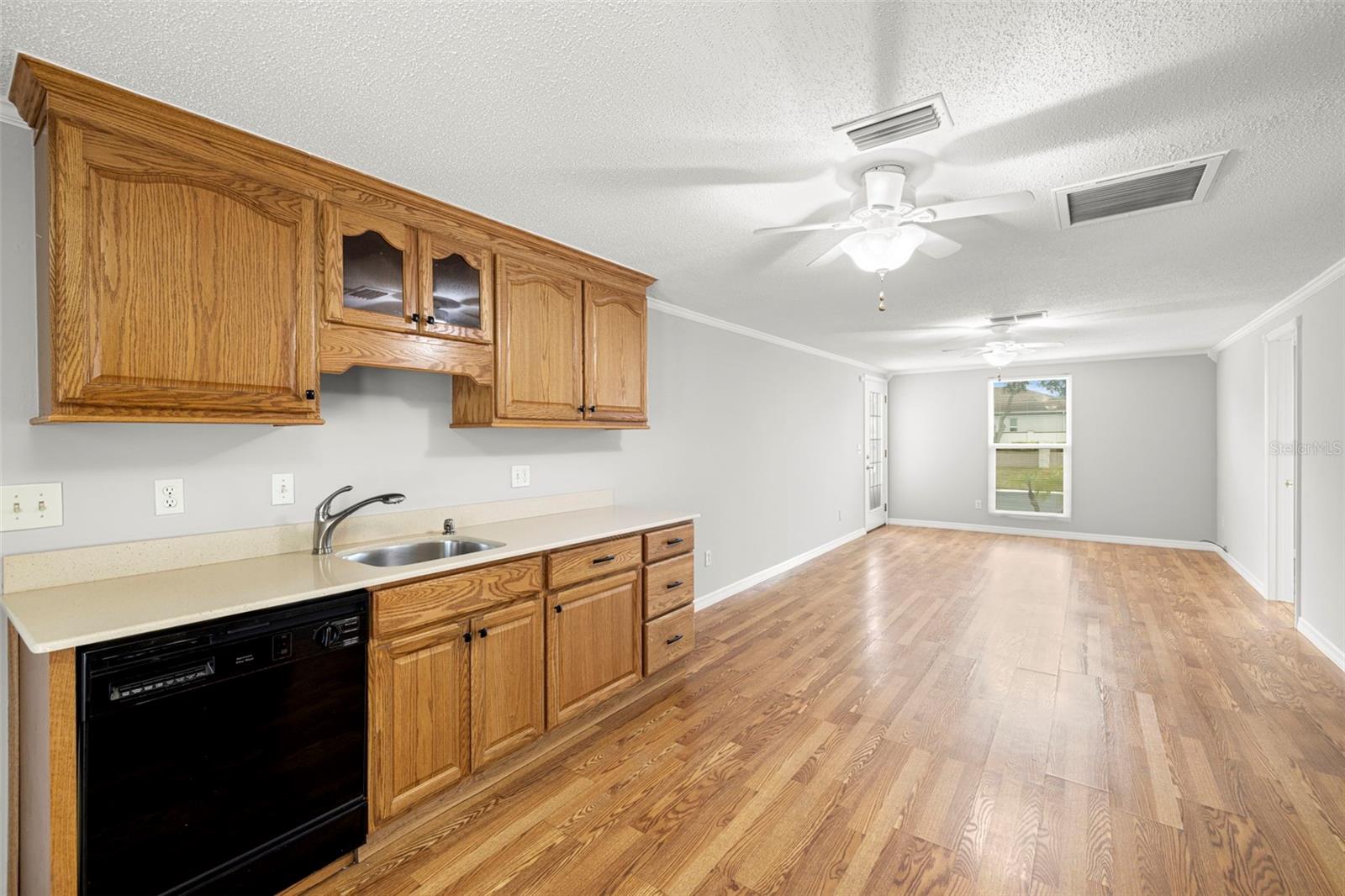 UNION PARK VILLAS UNREC - Residential