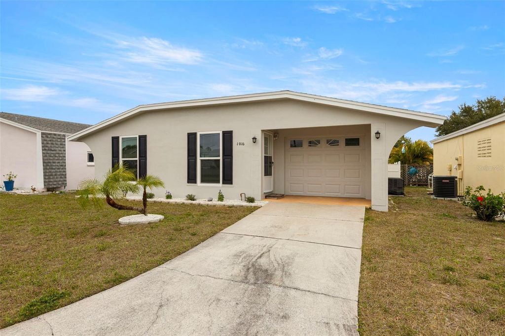 Photo of 1016 Ibis Court, Dunedin, FL 34698 (MLS # TB8454298)
