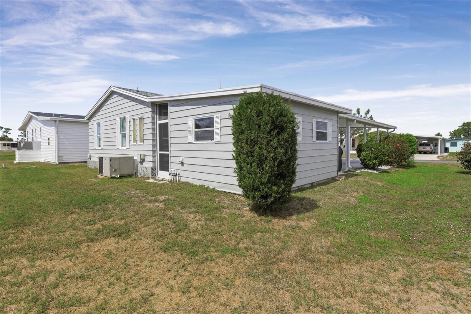 LA CASA MHP CO-OP - Residential