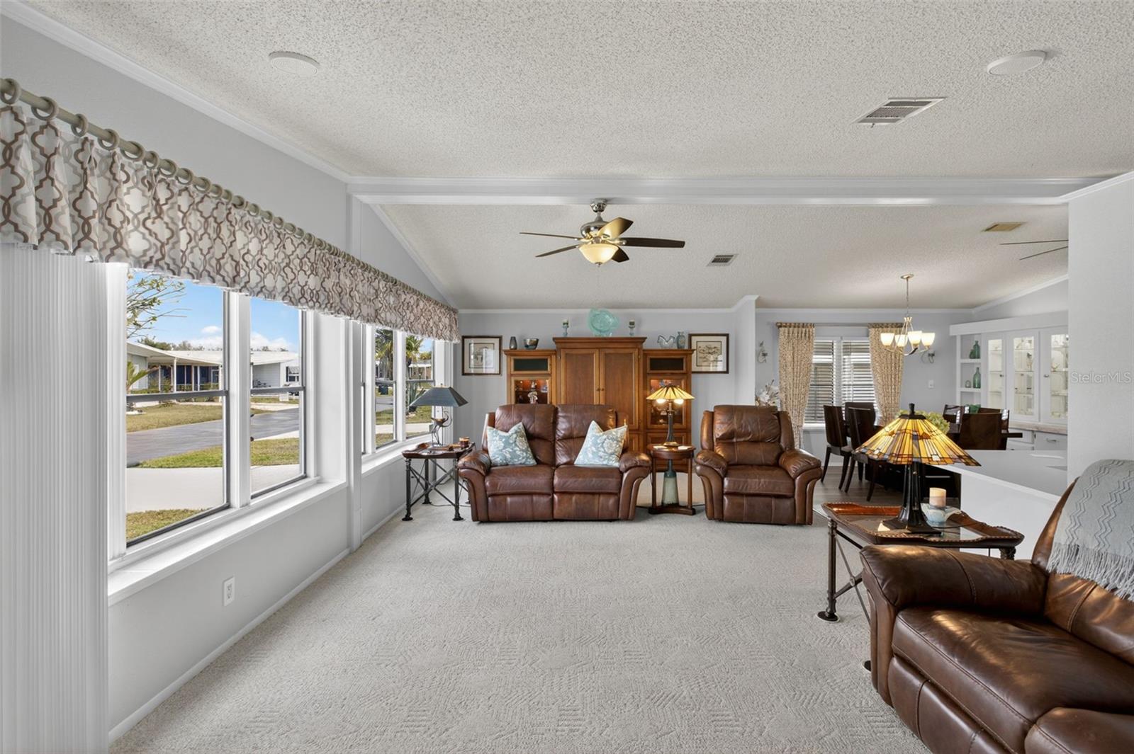 LA CASA MHP CO-OP - Residential