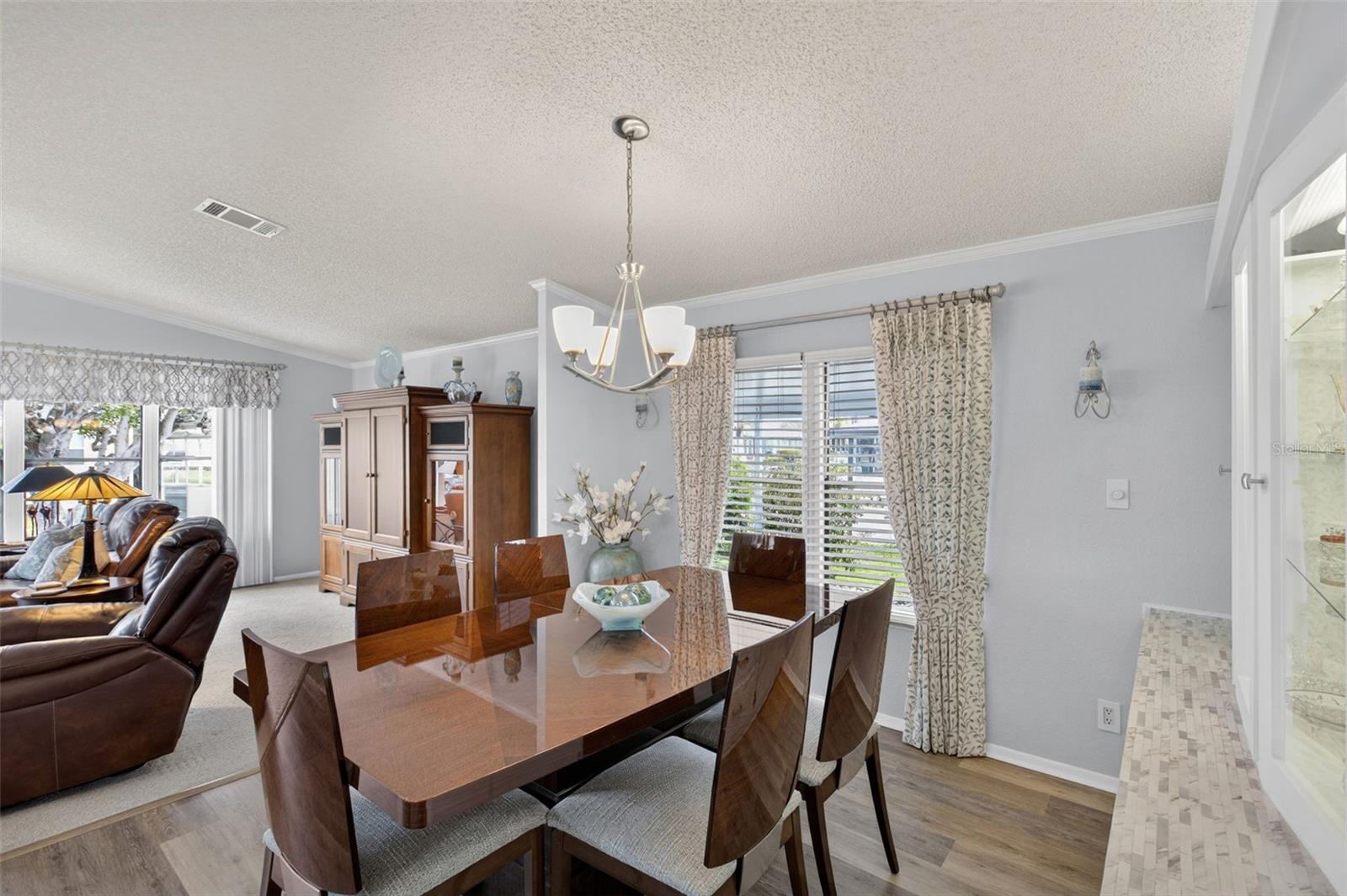 LA CASA MHP CO-OP - Residential