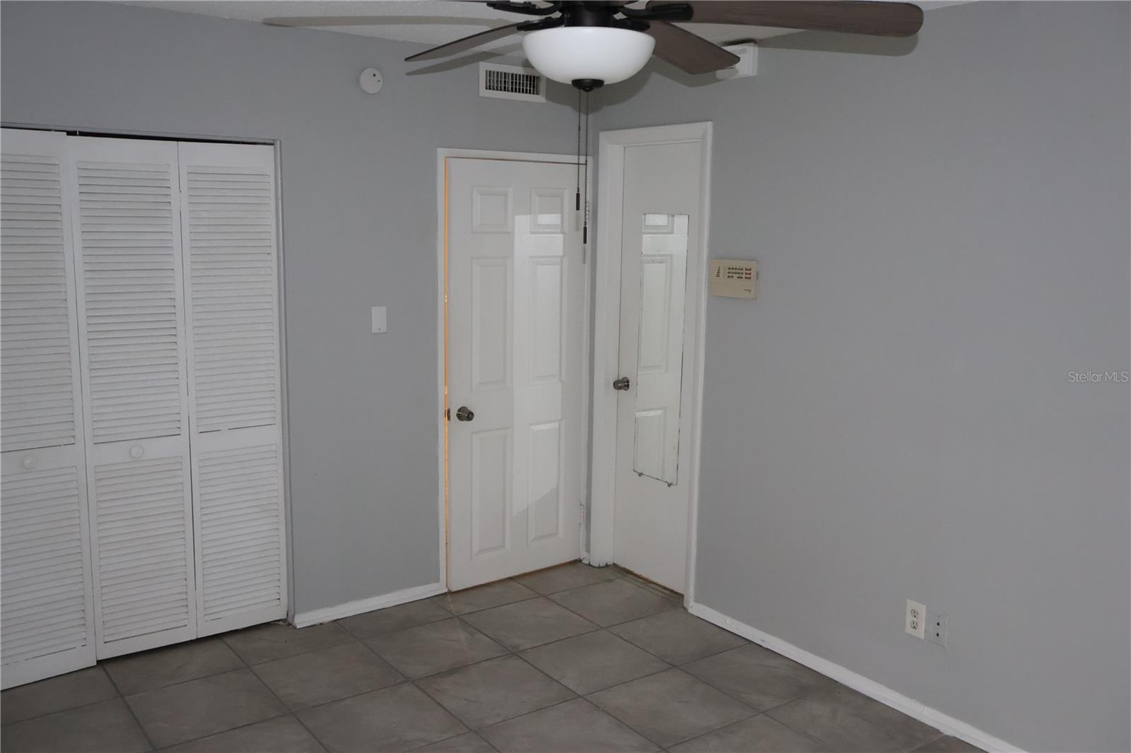 PLACE ONE A CONDO - Residential Lease