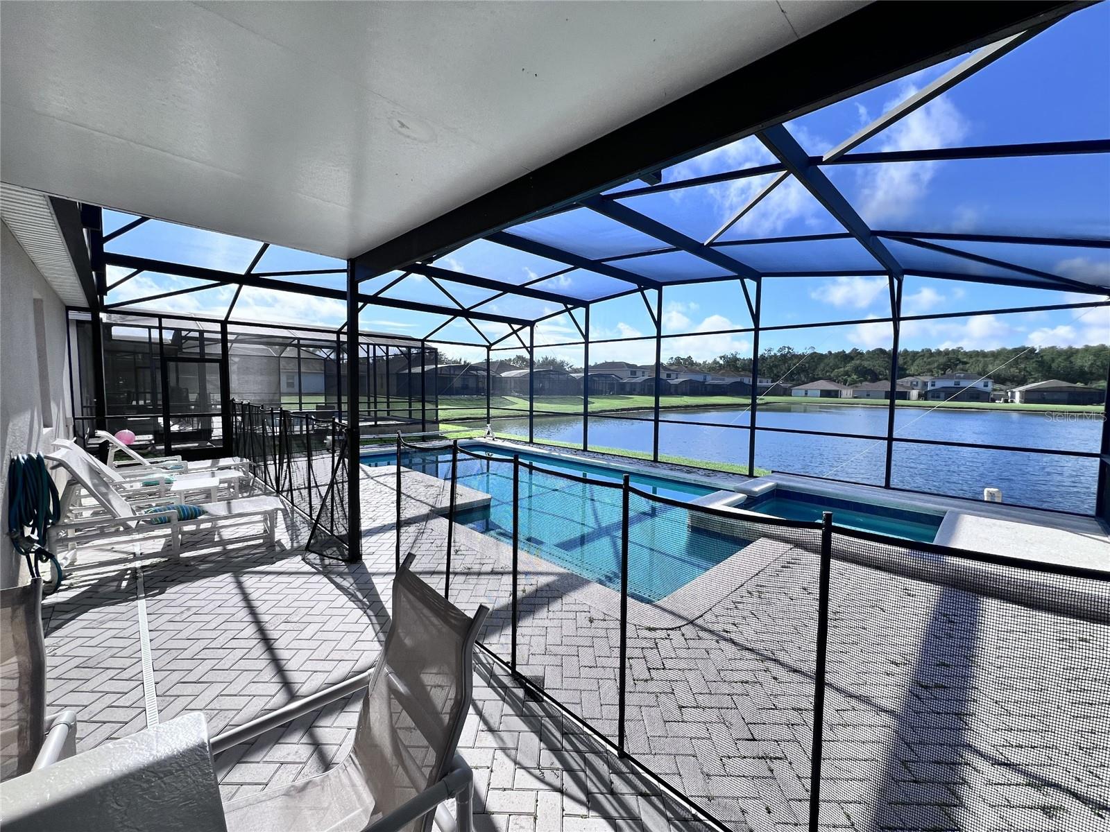CRYSTAL COVE RESORT - Residential Lease