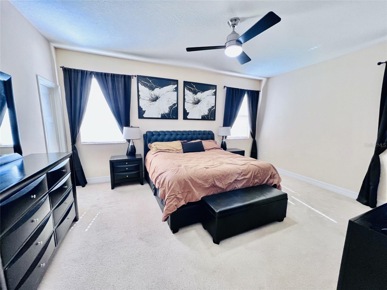 CRYSTAL COVE RESORT - Residential Lease