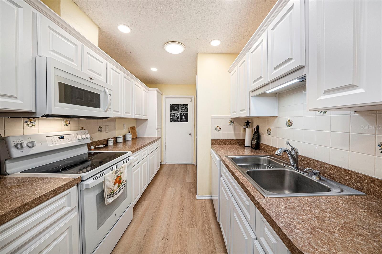 HEATHER WALK - Residential