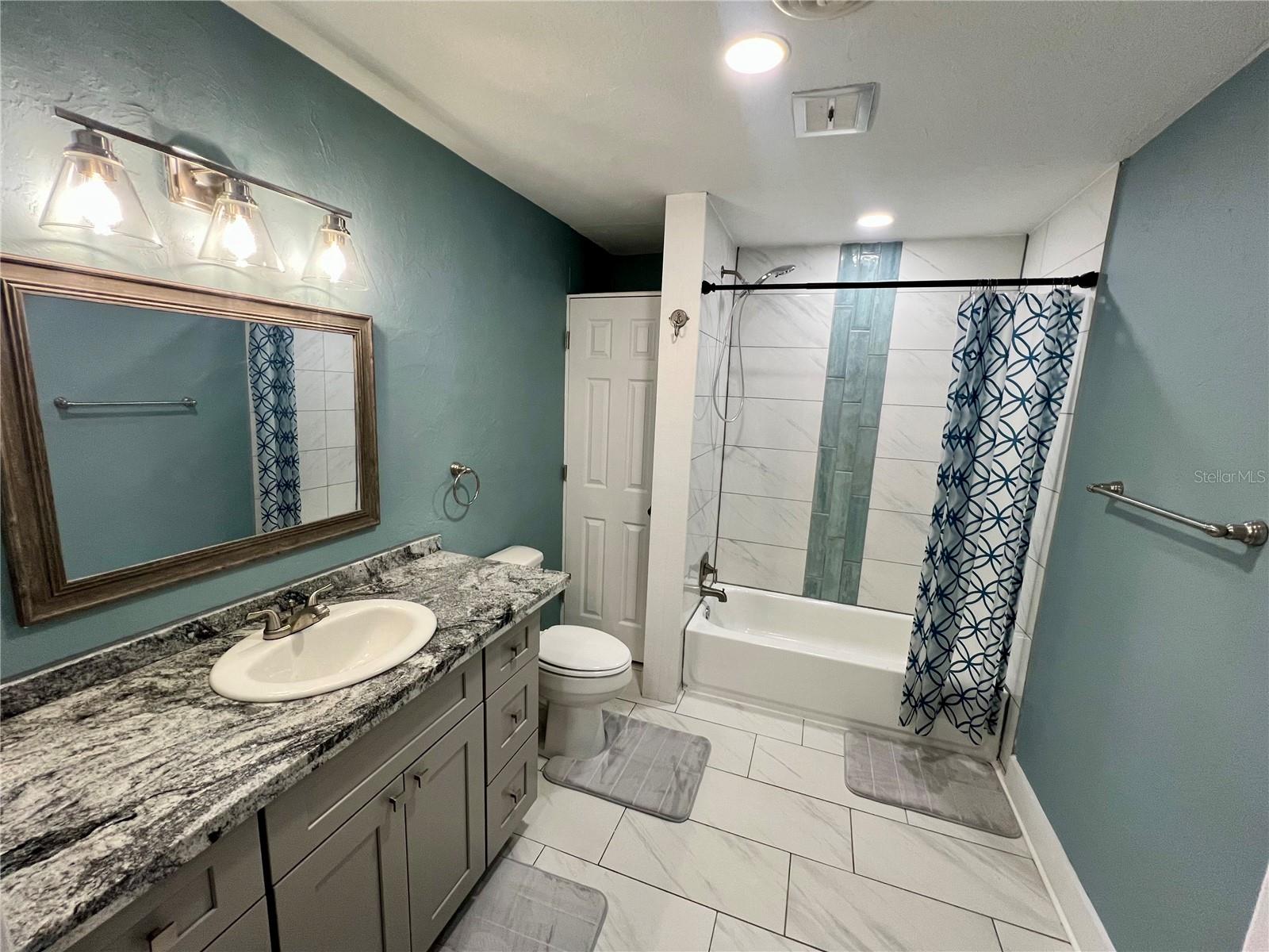 PLAMORE SUB - Residential Lease