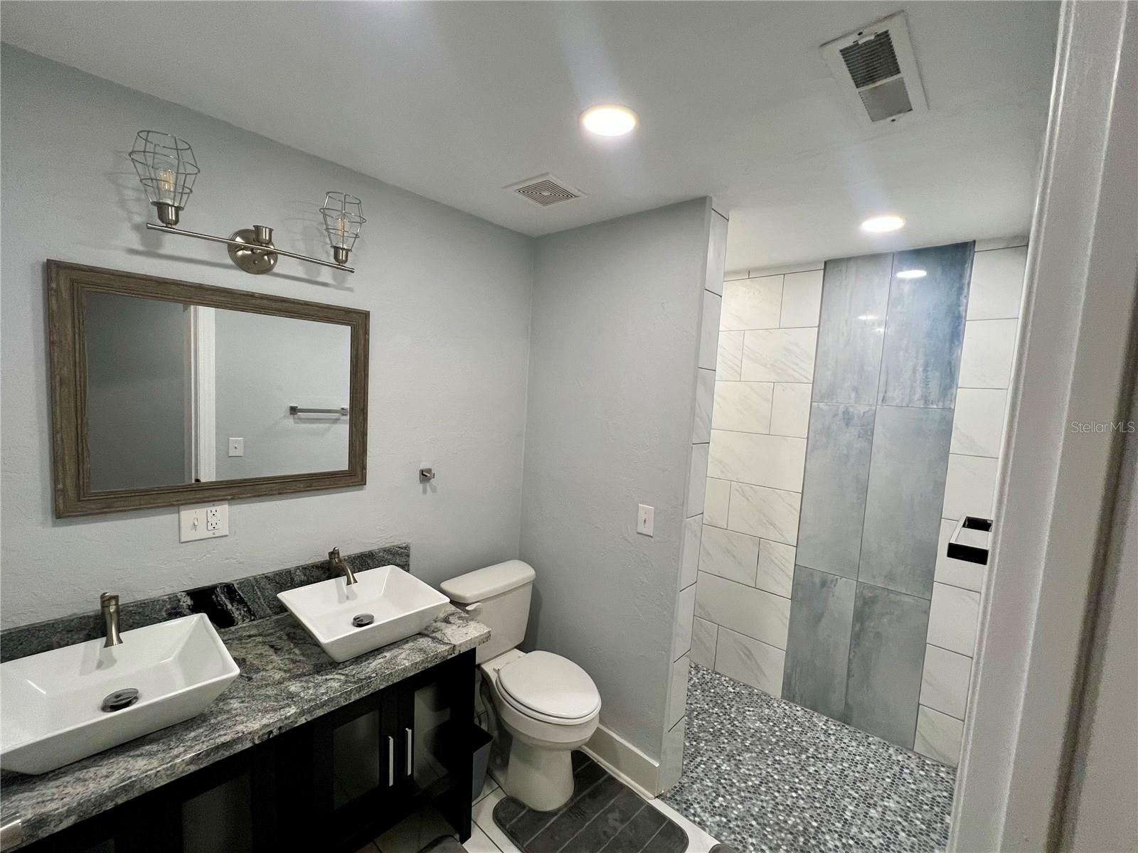 PLAMORE SUB - Residential Lease