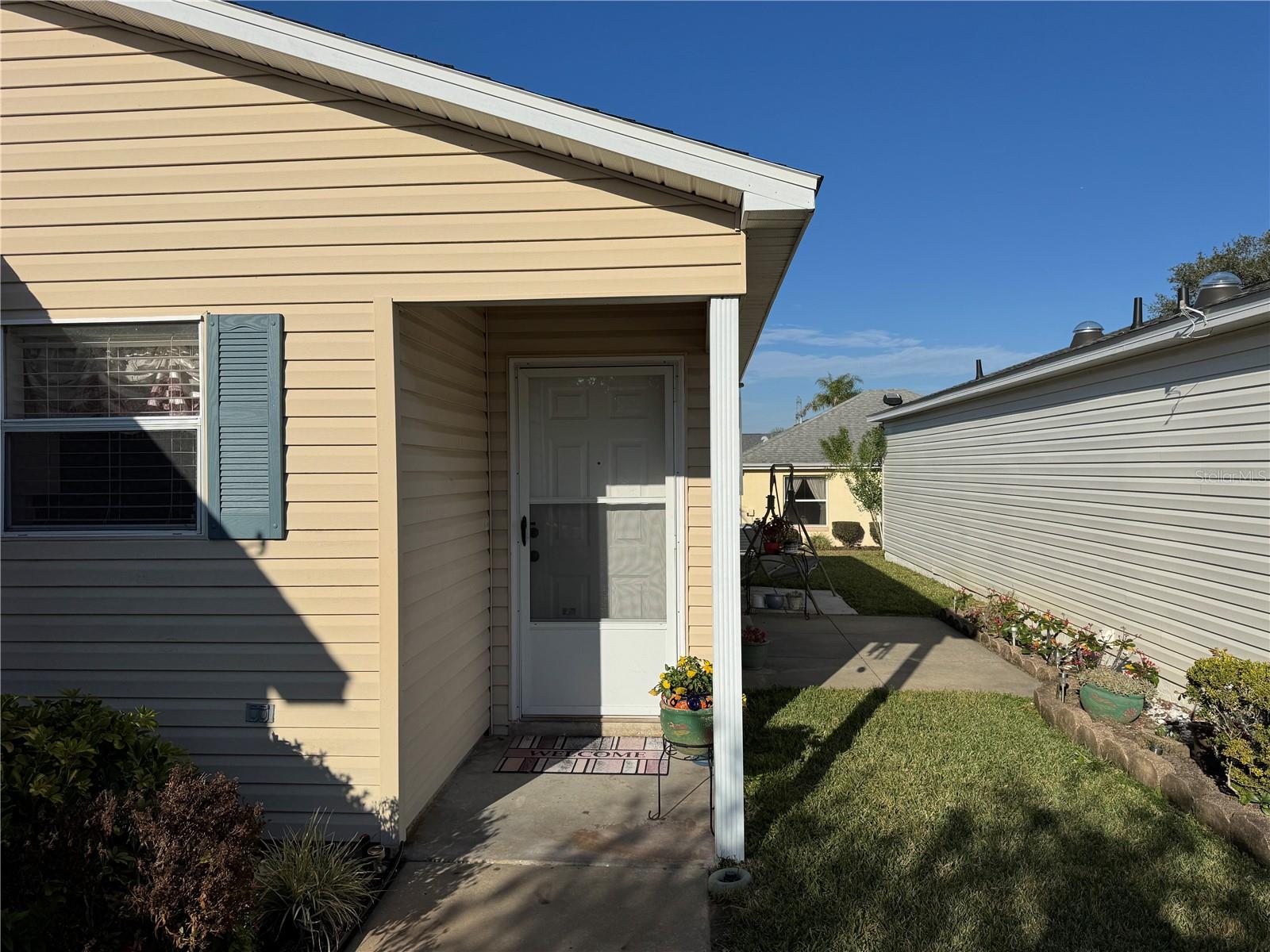 482 HILDALGO DRIVE
