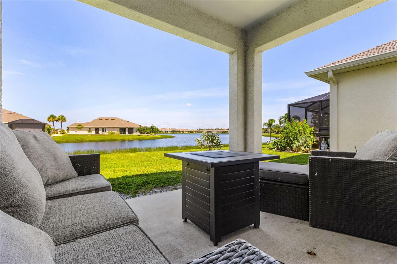 7069 WATERFORD PARKWAY