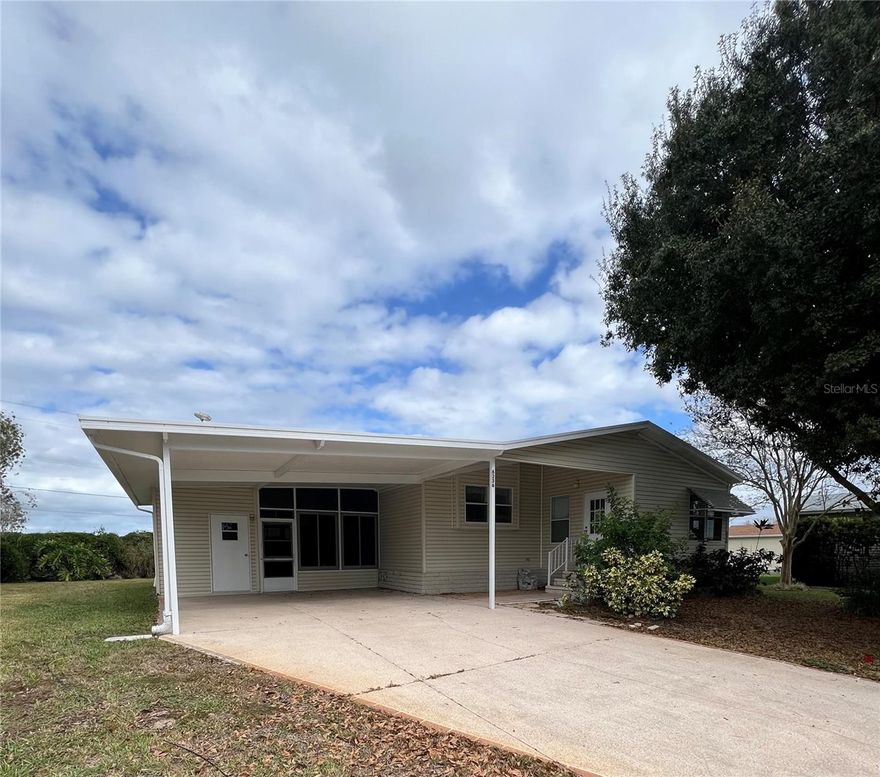 Welcome to Garden Grove Oaks – a friendly, active 55+ community in beautiful Winter Haven!
This well-maintained 2-bedroom, 2-bathroom manufactured home with a bonus office/den offers the perfect blend of comfort, functionality, and easy Florida living. Step inside and you’ll immediately appreciate the bright, open layout, featuring a spacious living area ideal for relaxing or entertaining. The kitchen provides ample storage and prep space, while the adjoining dining area creates a natural flow for everyday living. The bonus office/den is a fantastic flexible space—perfect for hobbies or a quiet reading nook. Outside, you’ll enjoy a low-maintenance yard, covered parking, and plenty of room for outdoor seating. Garden Grove Oaks residents love the clubhouse, community pool, social activities, and peaceful setting, all while being close to shopping, dining, medical facilities, and the best of Winter Haven.
Whether you’re seeking a seasonal retreat or a year-round home, this charming property is move-in ready and waiting for you!