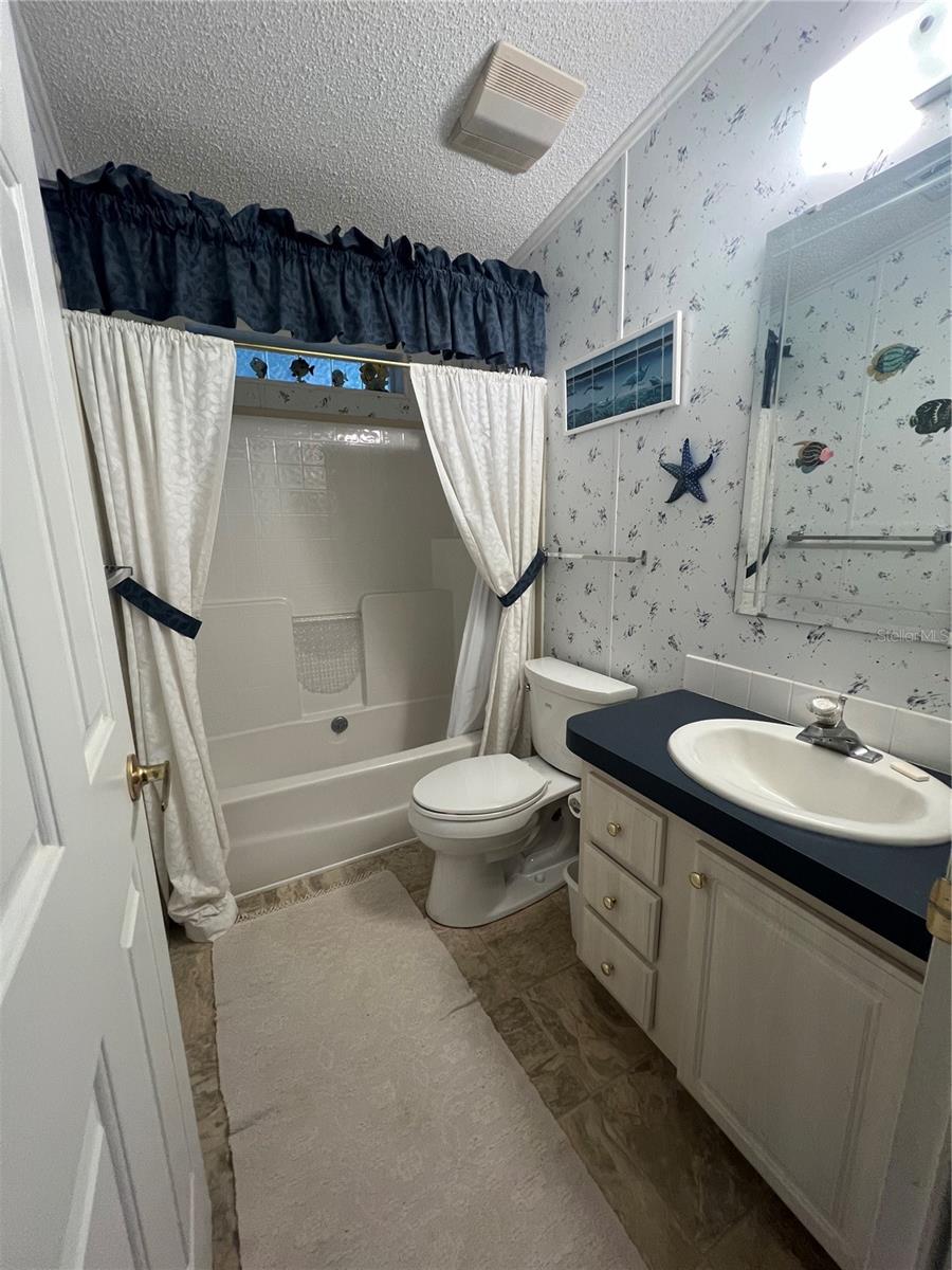 GARDEN GROVE OAKS - Residential