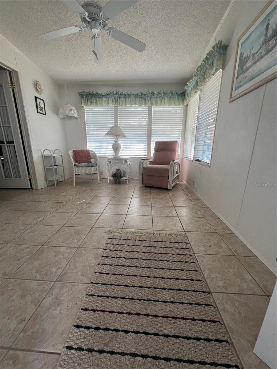 GARDEN GROVE OAKS - Residential