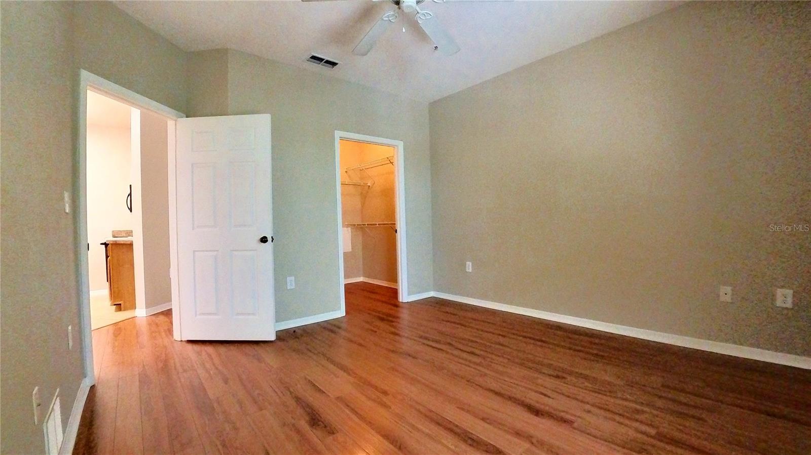 COURTNEY PALMS CONDO - Residential