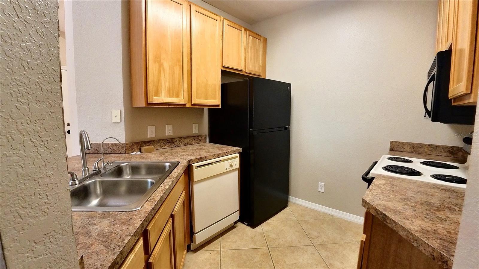 COURTNEY PALMS CONDO - Residential